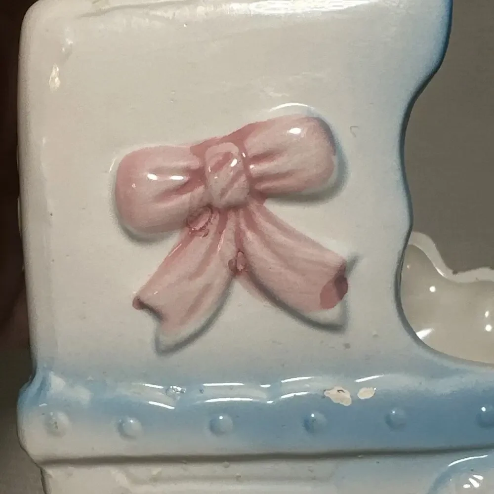 Vintage Ceramic Baby Nursery Bassinet Planter Music Box Rock a bye baby